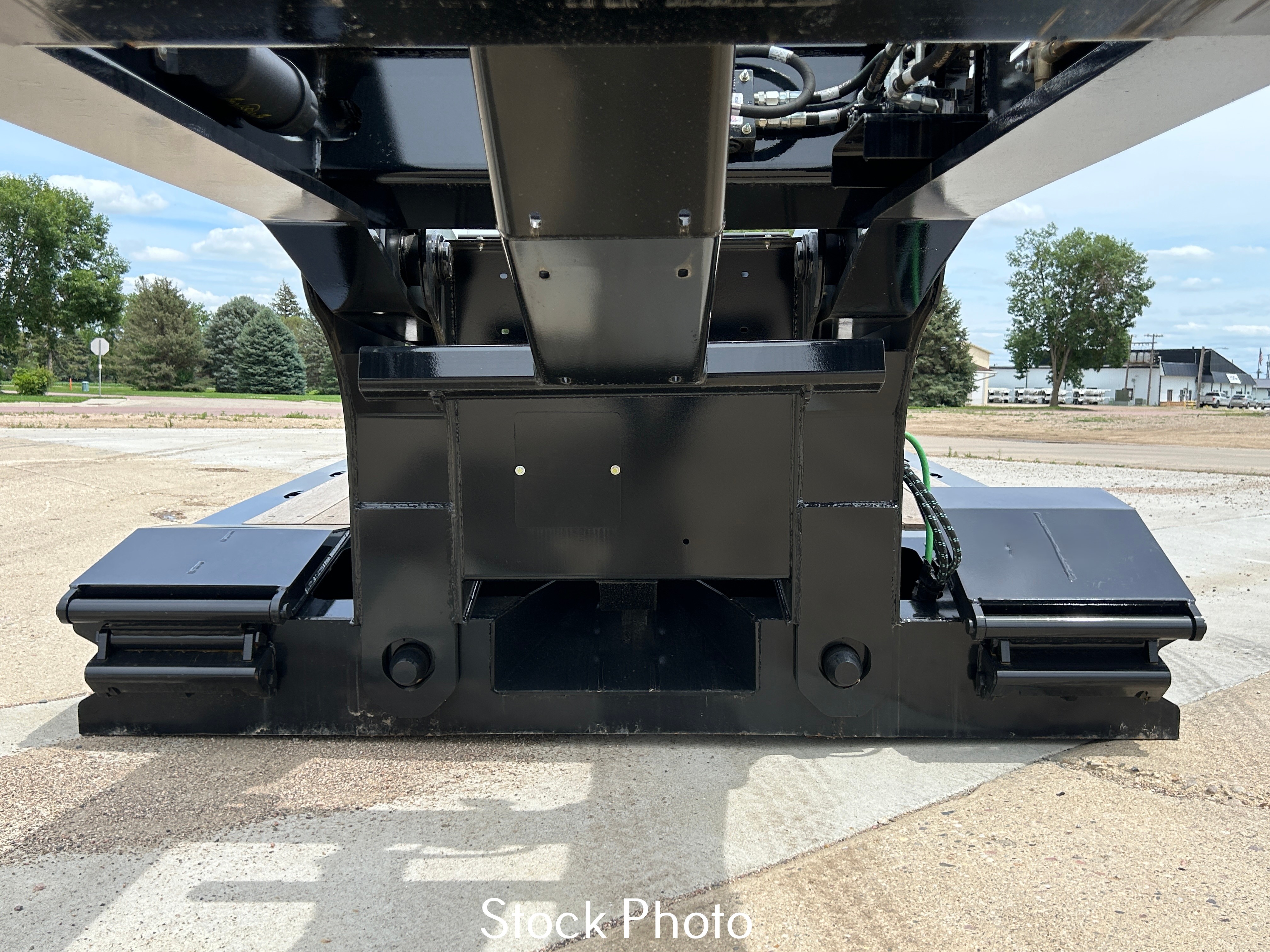 2027 Load King in Amarillo, TX — photo 2