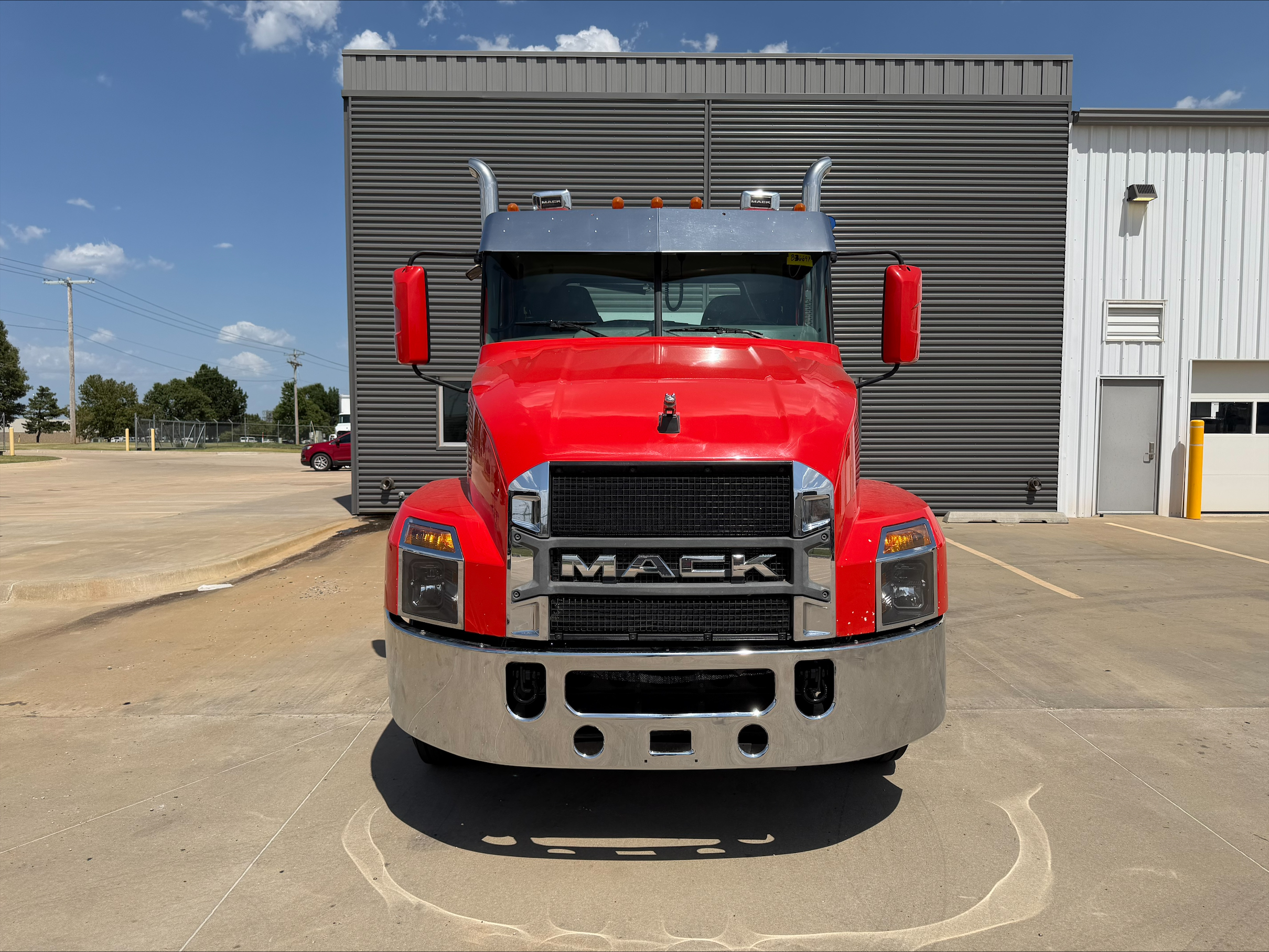 2022 Mack Anthem in Oklahoma City, OK — photo 2