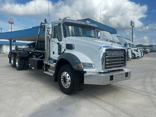 2026 Mack Granite in San Antonio, TX — photo 2