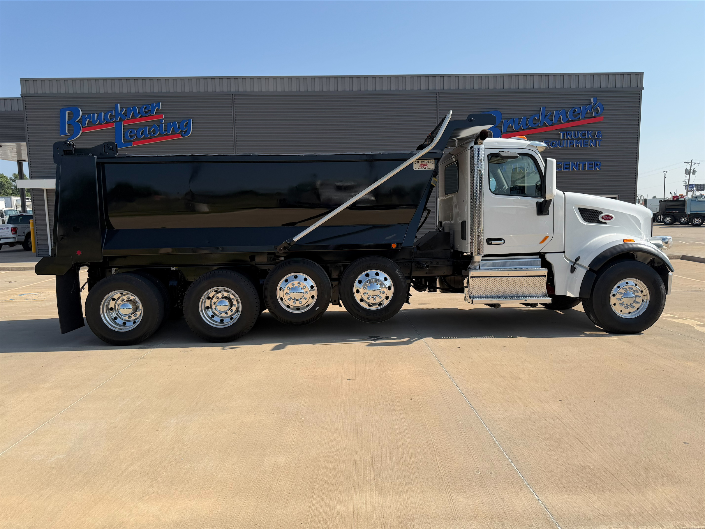 2020 Peterbilt 567 in Tulsa, OK — photo 4