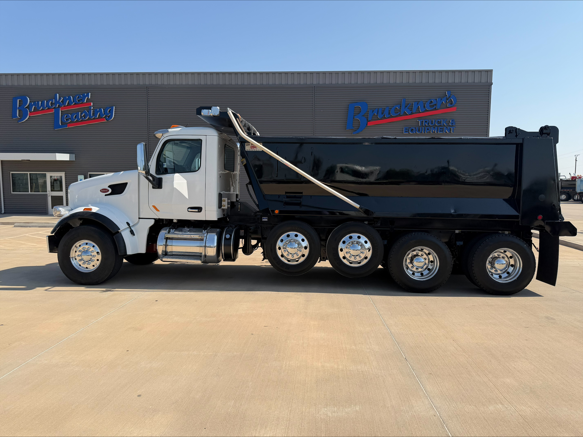 2020 Peterbilt 567 in Tulsa, OK — photo 8