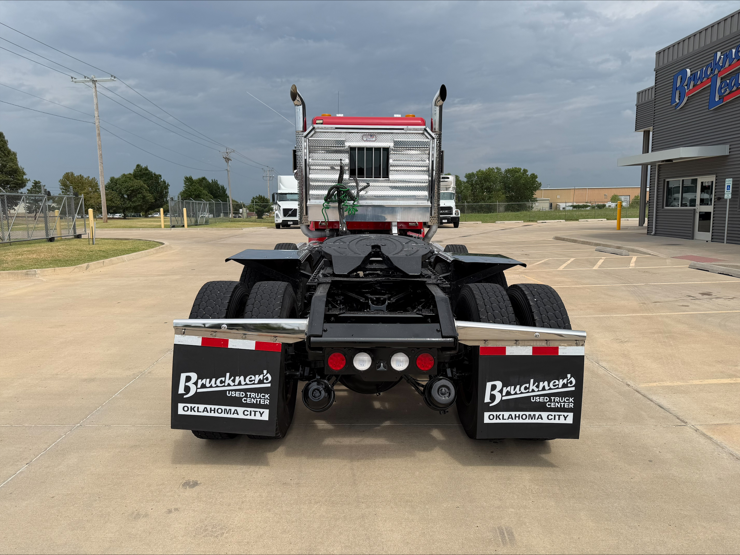 2022 Kenworth W900 in Tulsa, OK — photo 6