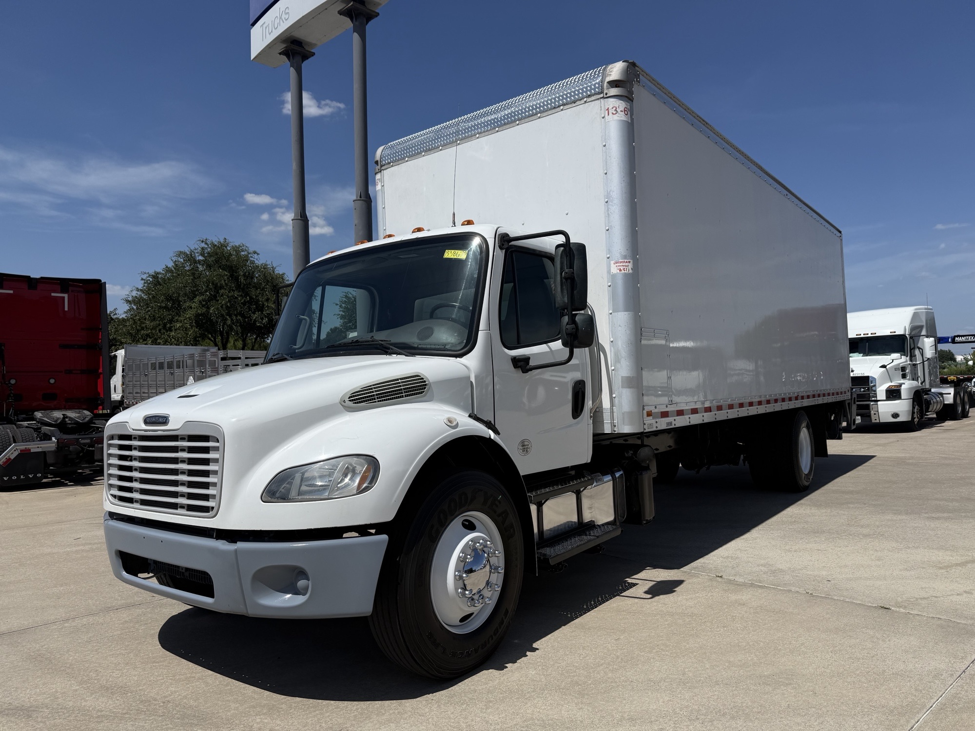 2020 Freightliner eM2 in TX