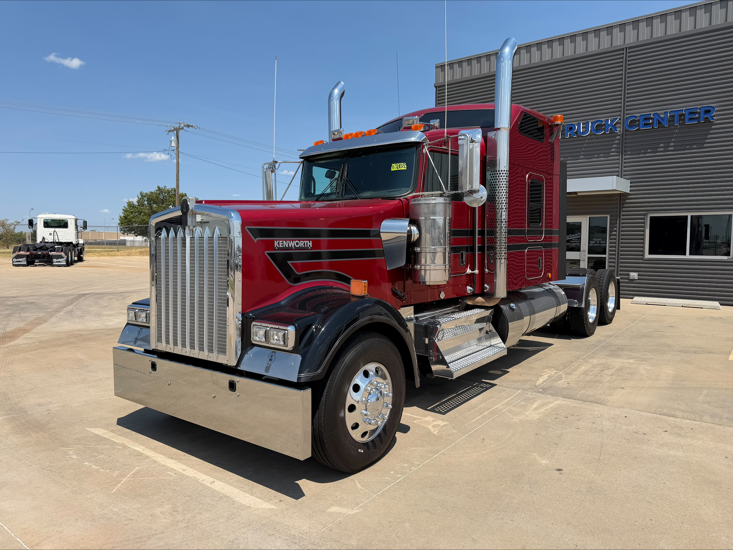 2023 Kenworth W900 in Tulsa, OK