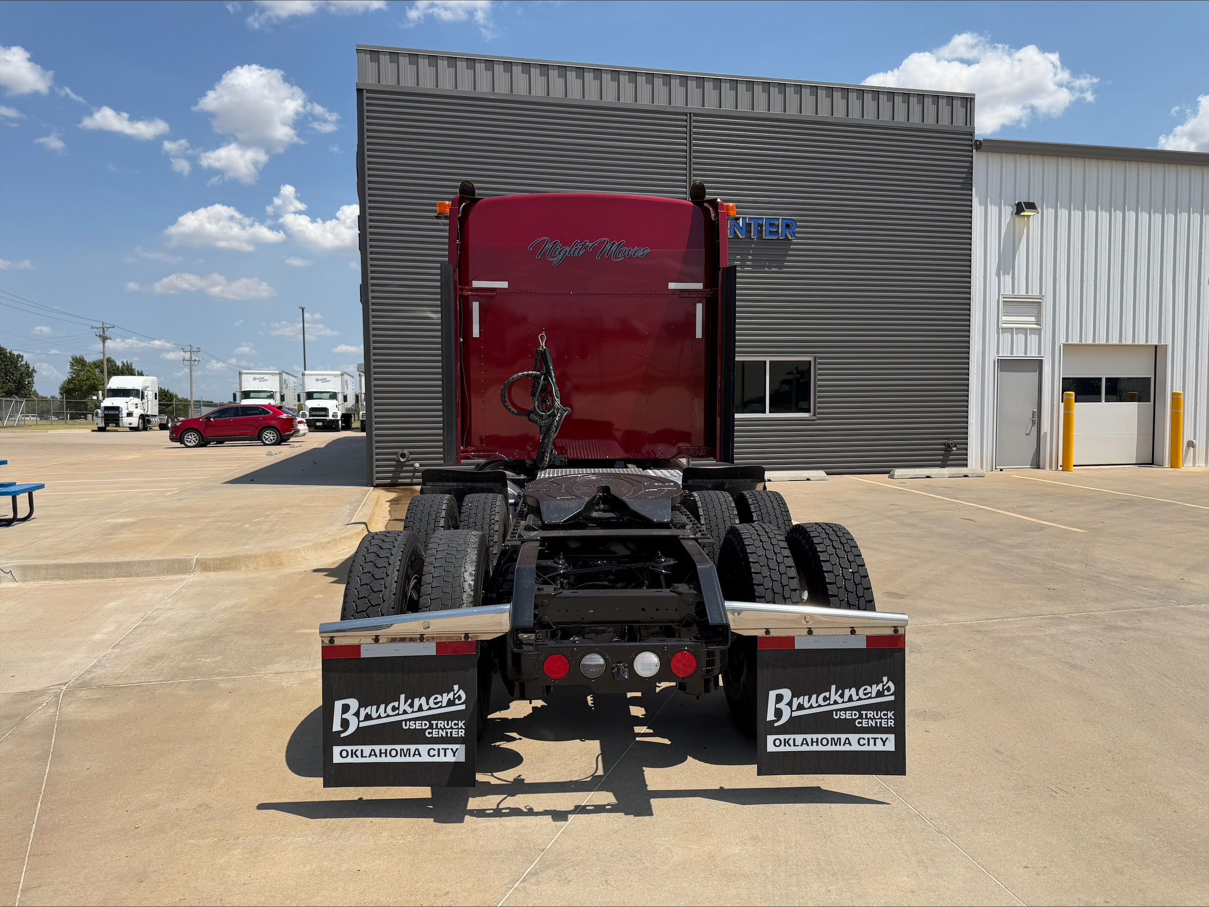 2023 Kenworth W900 in Tulsa, OK — photo 6
