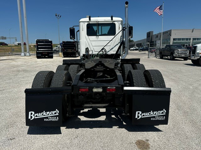 2020 Mack Pinnacle in San Antonio, TX — photo 6