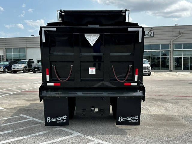 2027 Mack MD in San Antonio, TX — photo 8