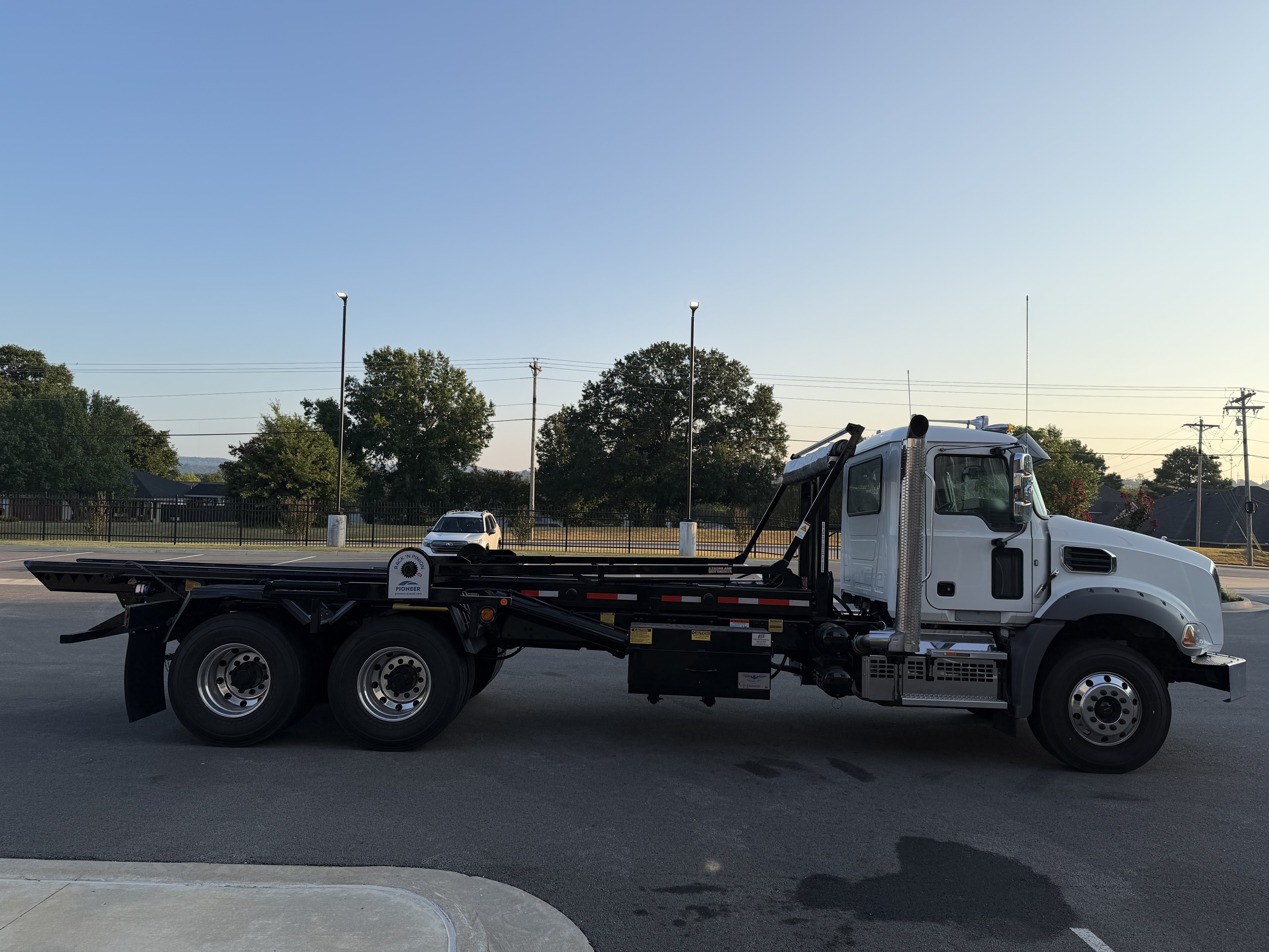 2027 Mack Granite in Van Buren, AR — photo 6