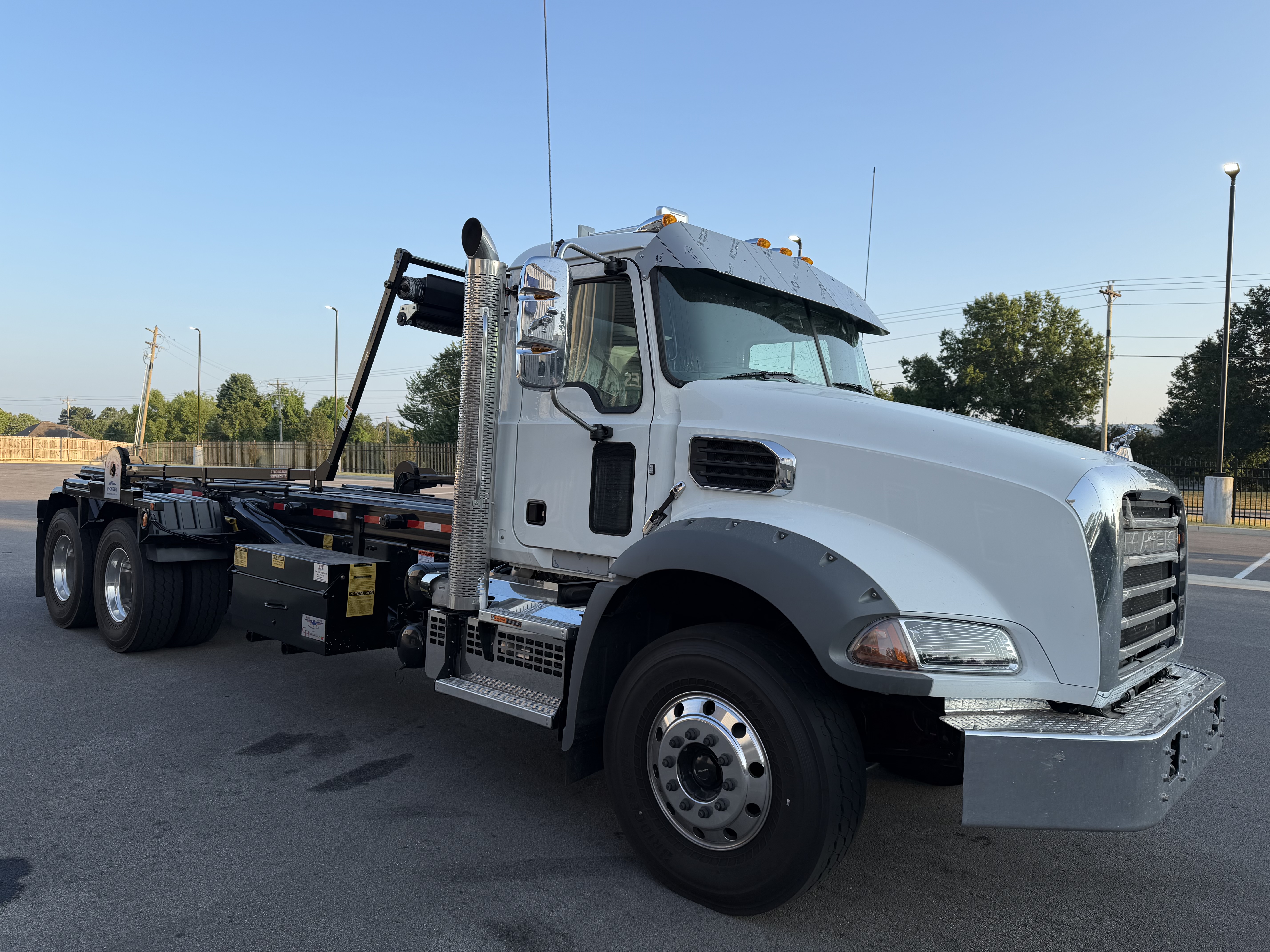 2027 Mack Granite in Van Buren, AR — photo 7