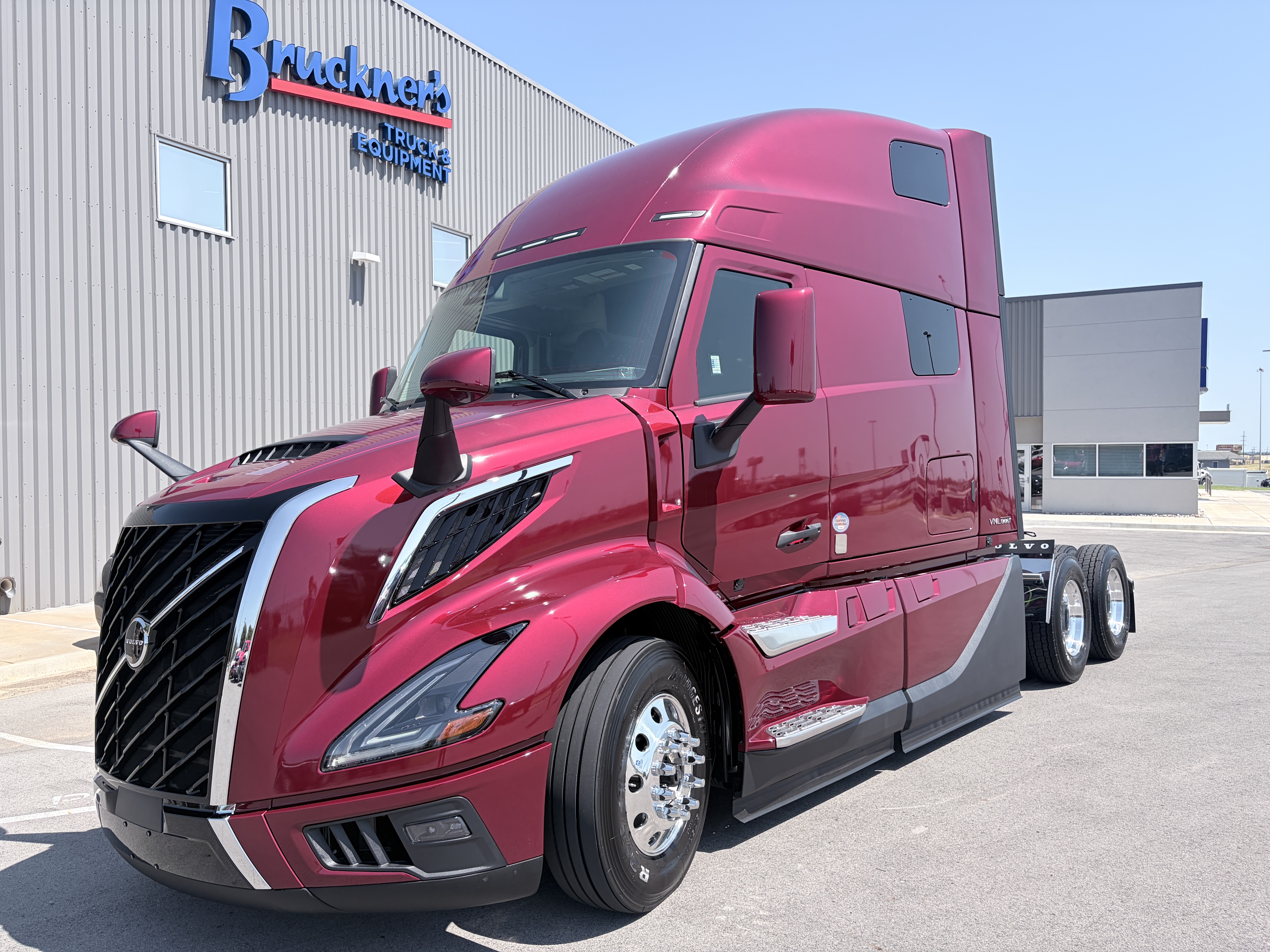 2027 Volvo VNL 860 in Tulsa, OK