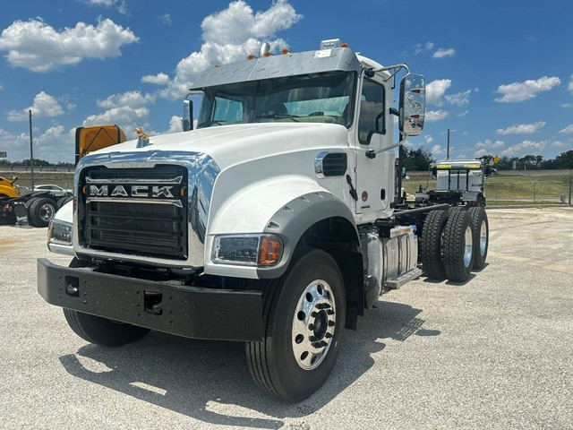 2027 Mack Granite in San Antonio, TX