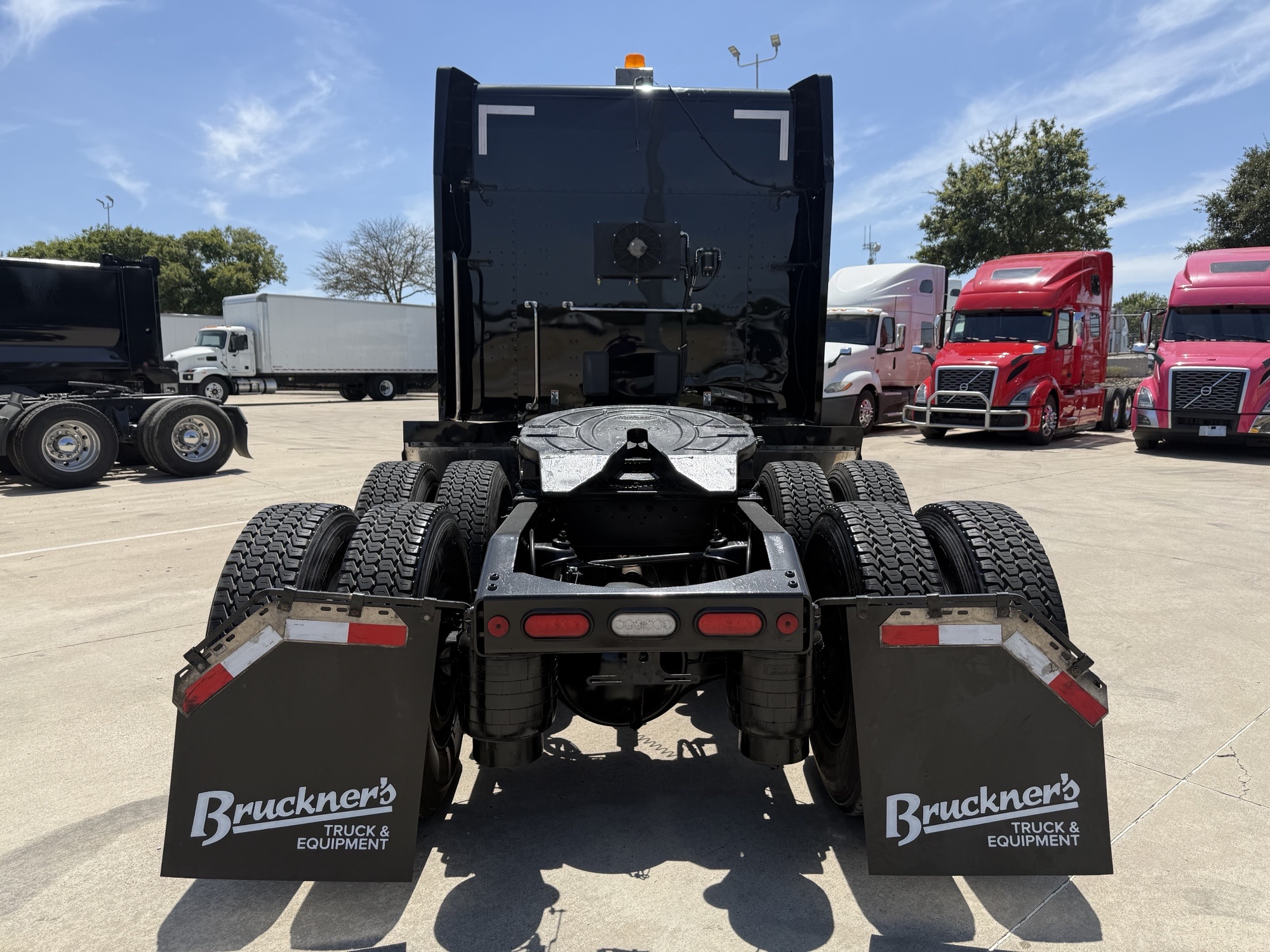 2023 Peterbilt 579 in TX — photo 6