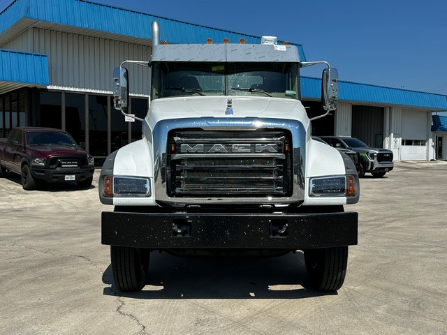 2027 Mack Granite in San Antonio, TX — photo 3