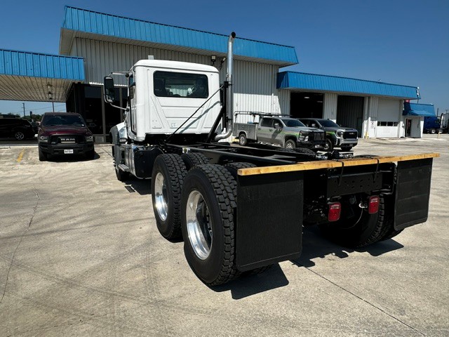 2027 Mack Granite in San Antonio, TX — photo 6