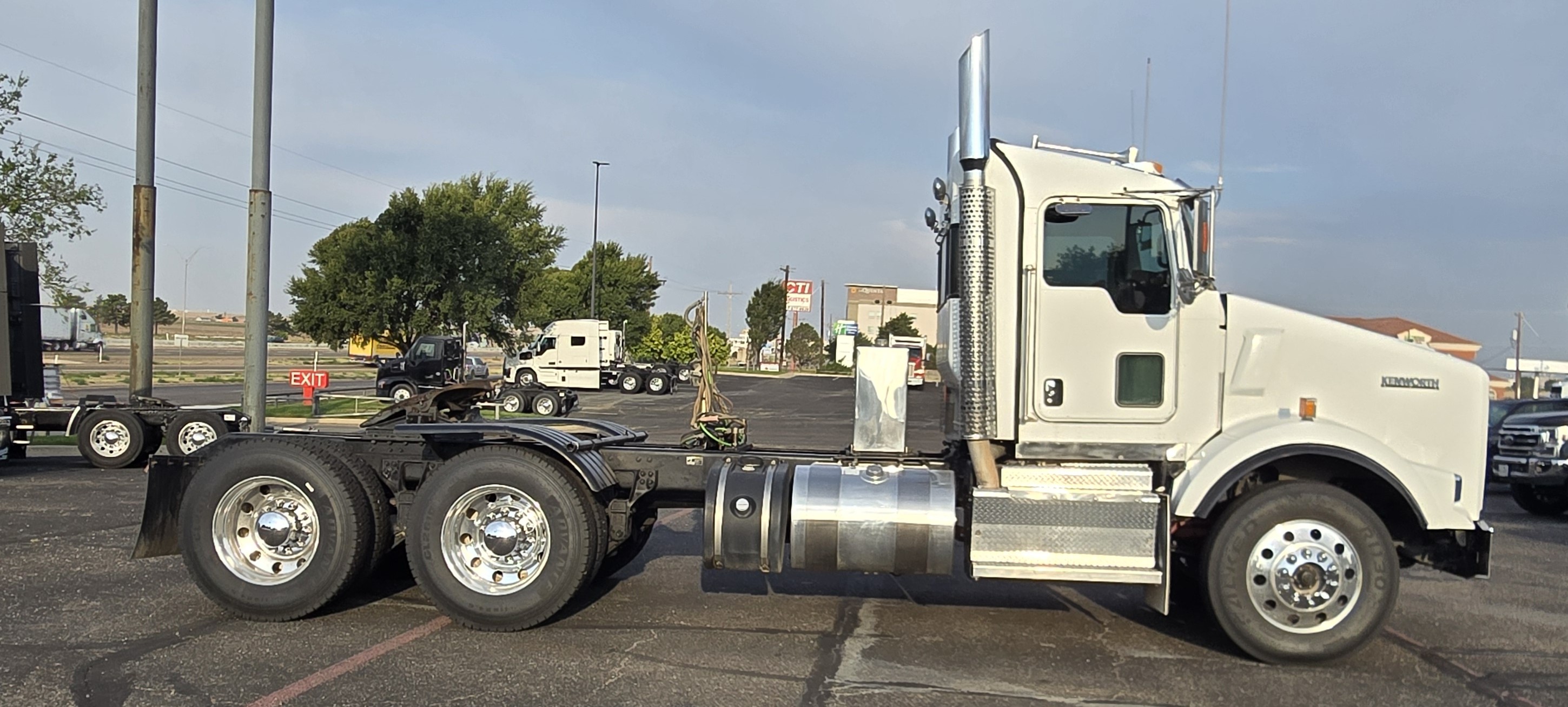2015 Kenworth T800 in Amarillo, TX — photo 5