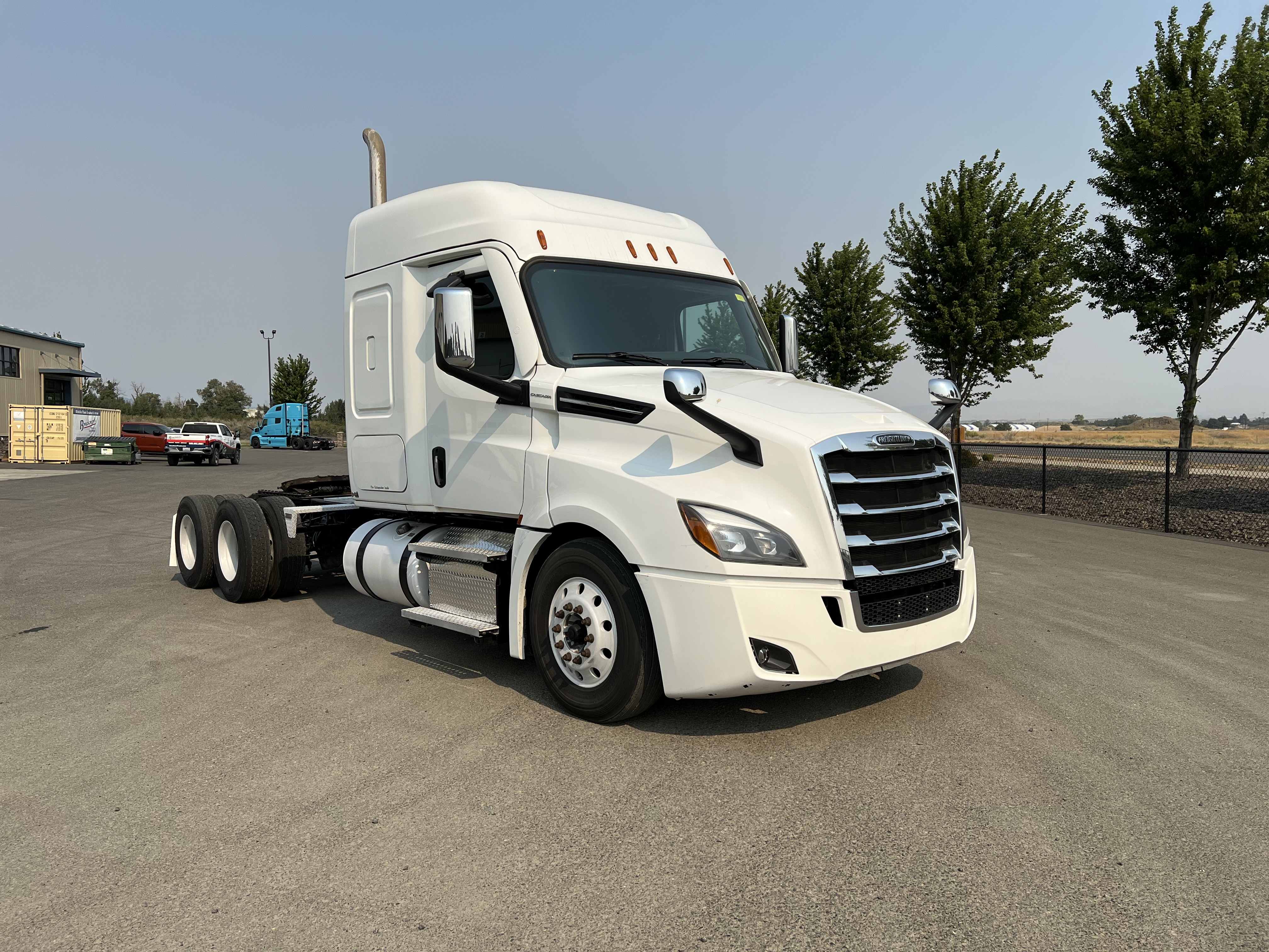 2020 Freightliner Cascadia in Ellensburg, WA — photo 3