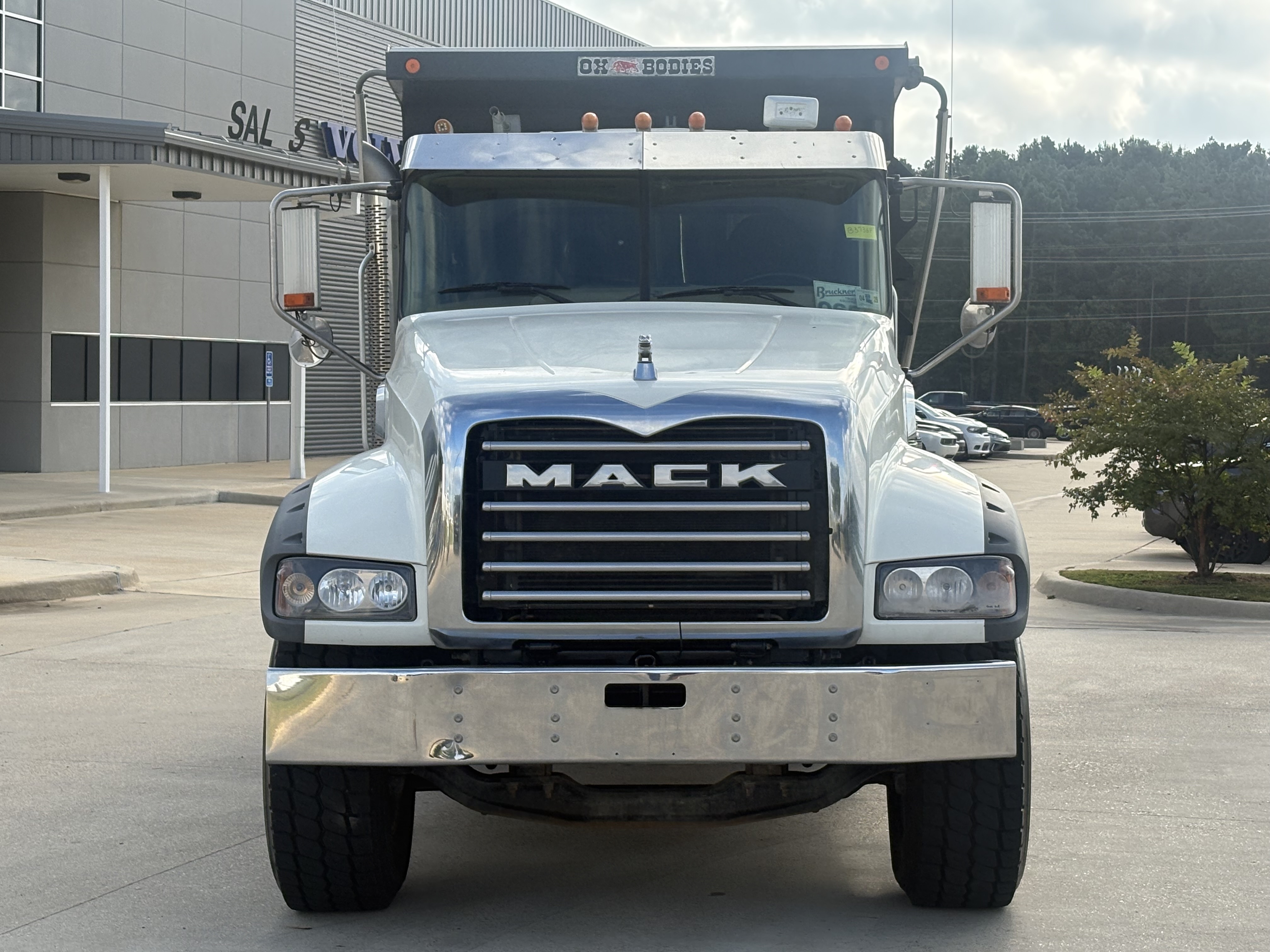 2022 Mack Granite in Shreveport, LA — photo 2