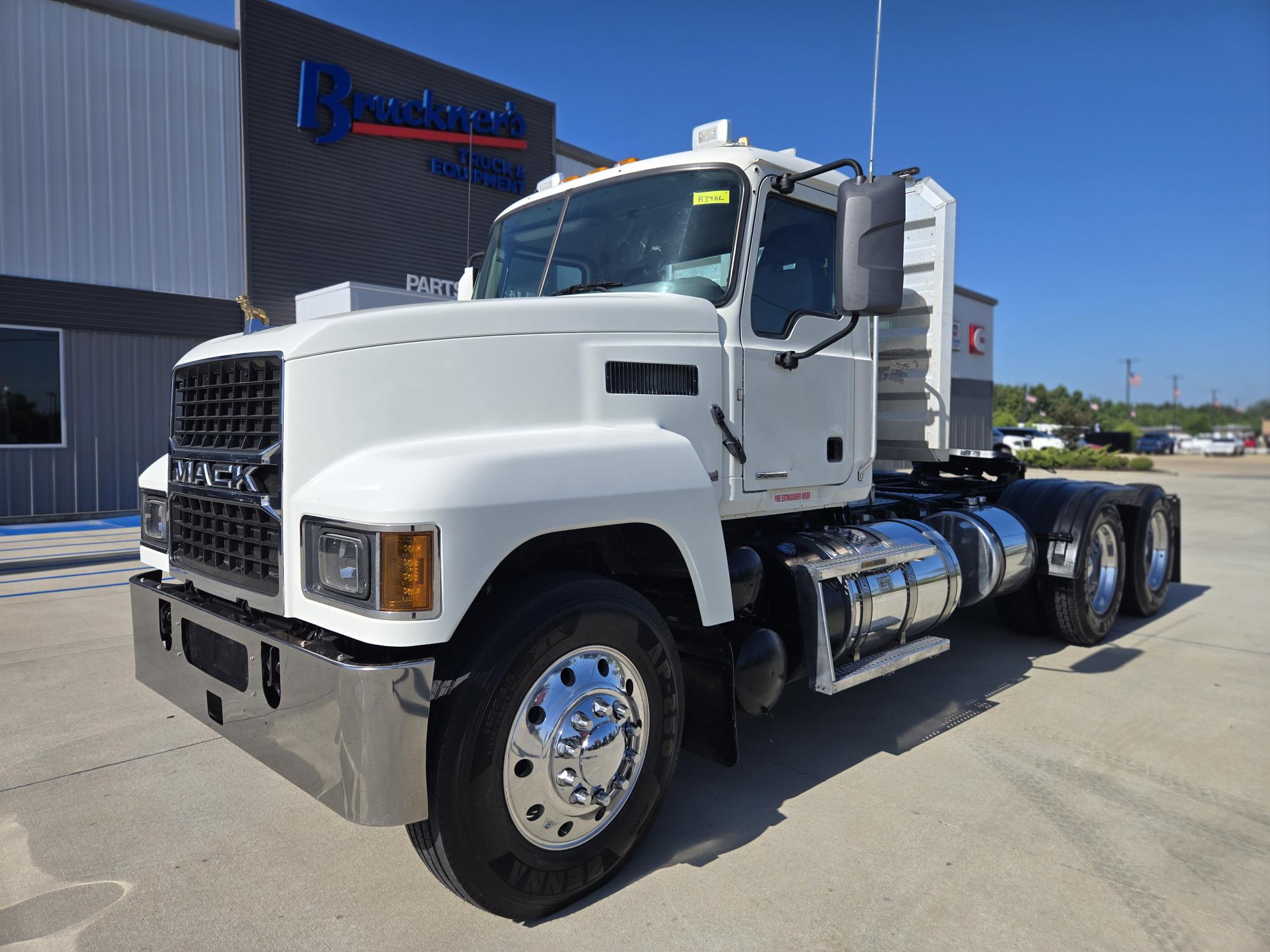 2020 Mack Pinnacle in Monroe, LA