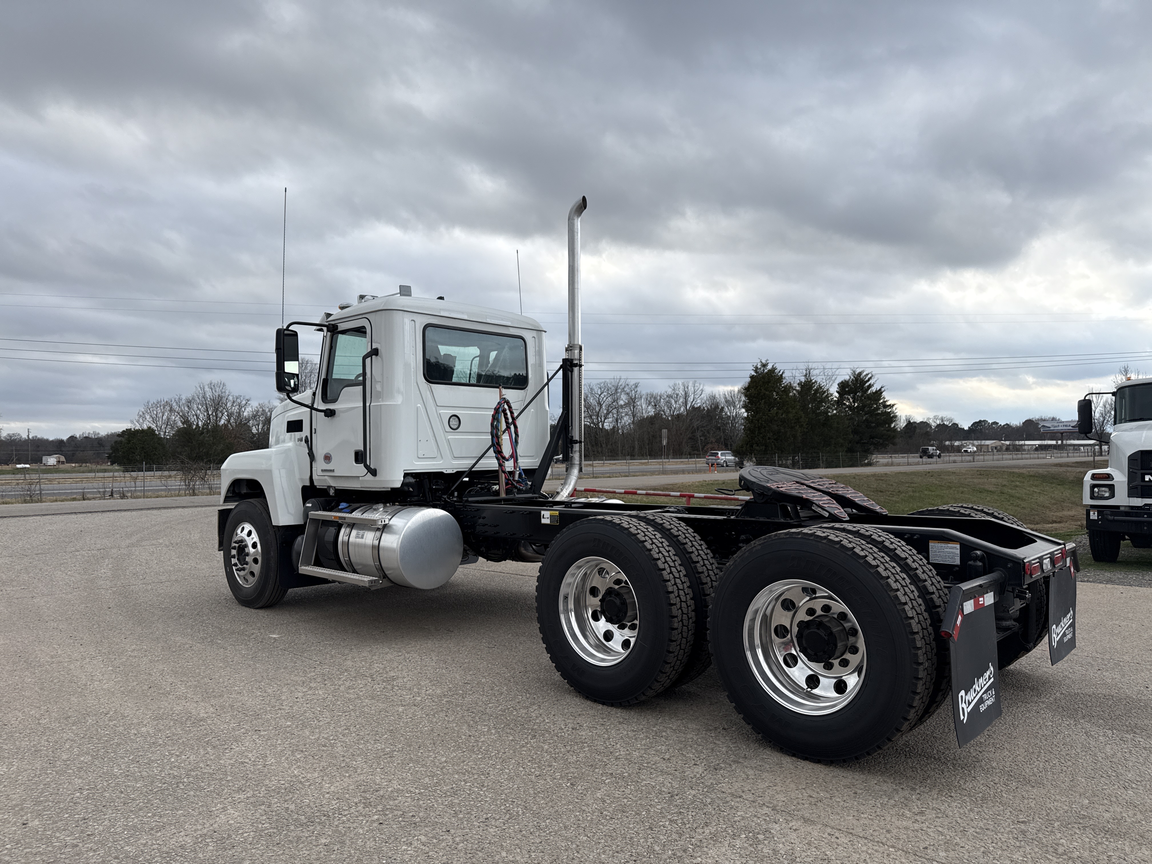 2026 Mack Pinnacle in Pottsville, PA — photo 8