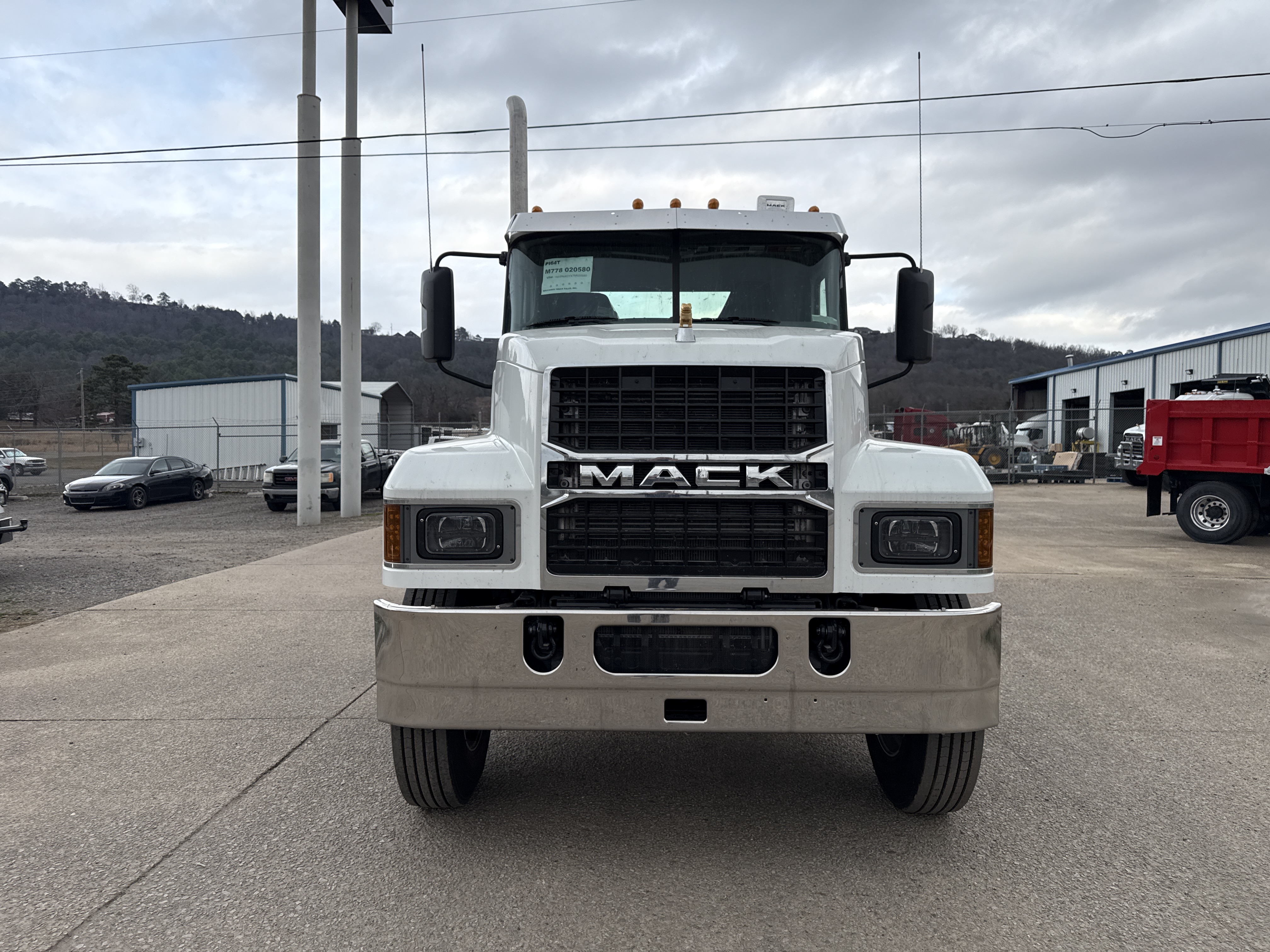 2026 Mack Pinnacle in Pottsville, PA — photo 4